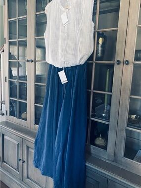 SPLENDID Navy Wide-leg Palazzo Pants. NWT. M.